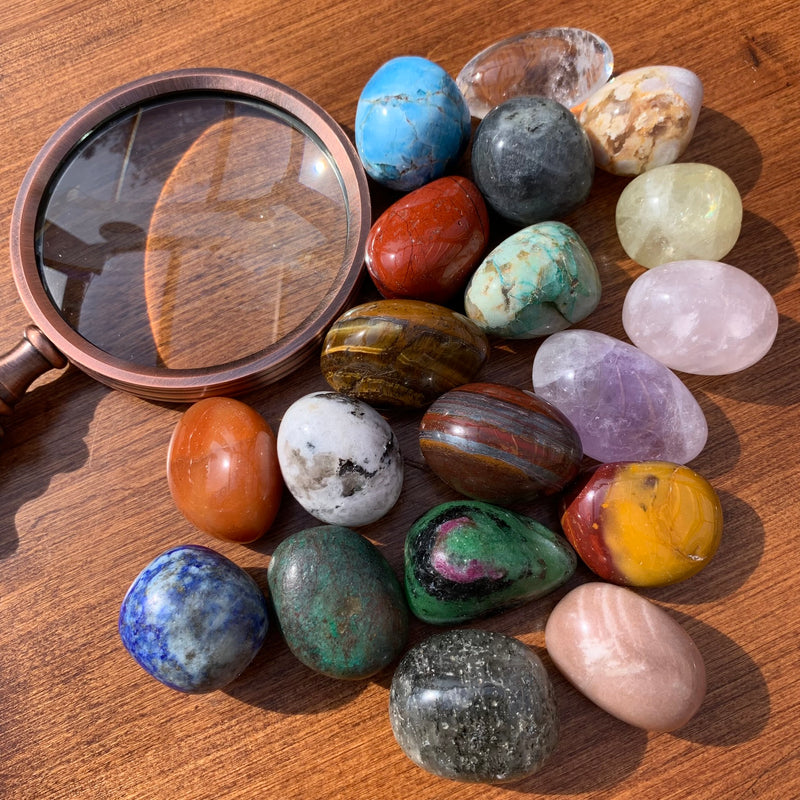 19-Piece Tumbled Stones Collectors Kit