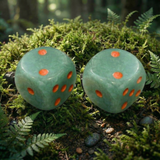 🎲 Green Aventurine — Intention & Decision Dice