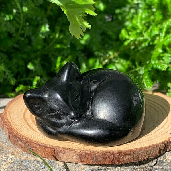 Spirit of Stillness – Obsidian & Agate Cat Totem Set
