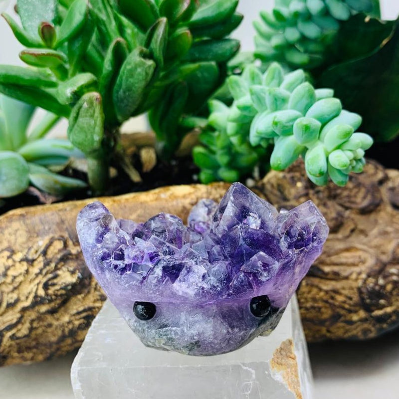 Crystal Amethyst Hedgehog Pet (ADOPT ME PLEASE) 🥰 - carving