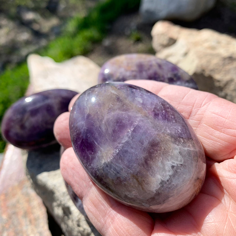 Dream Amethyst Palmstone