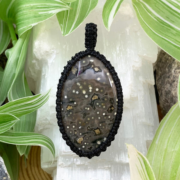 Ocean Jasper Macramé Pendant Necklace