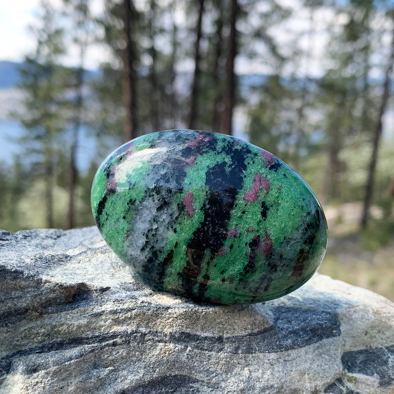 Ruby In Zoisite Palmstone