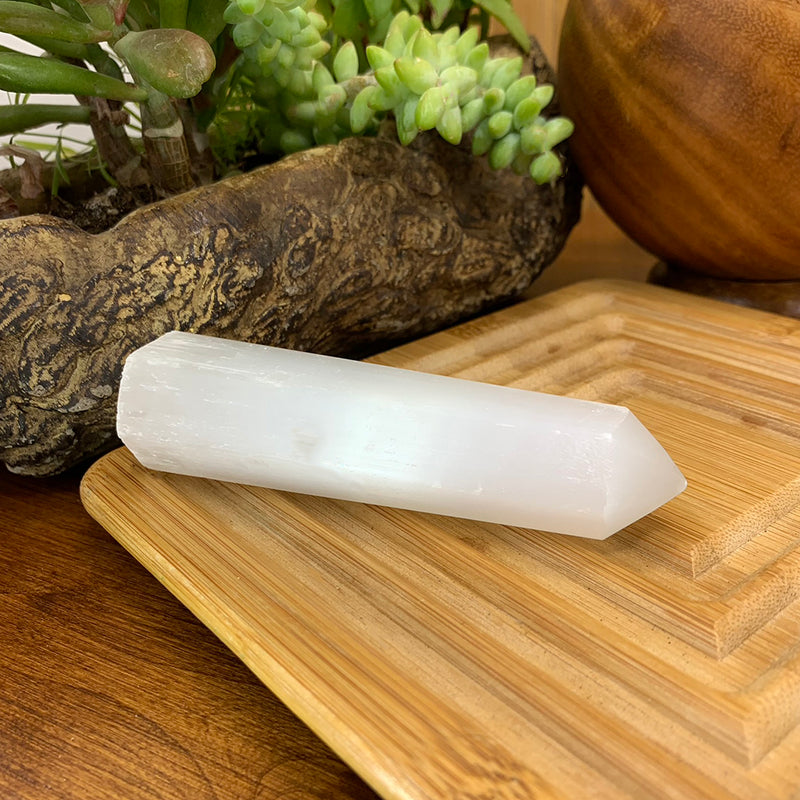 Selenite Point