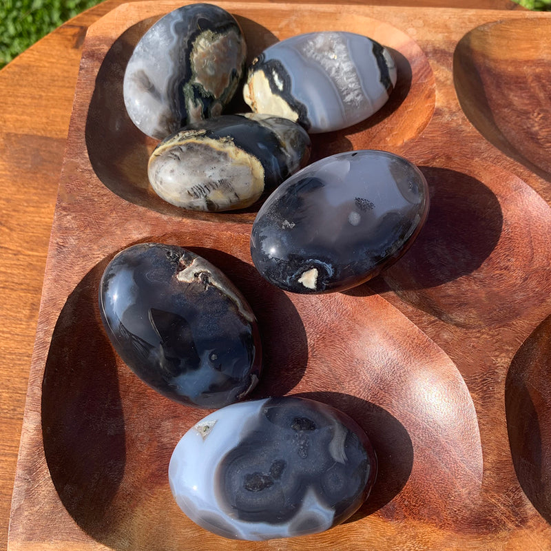 Volcanic Agate Palmstone